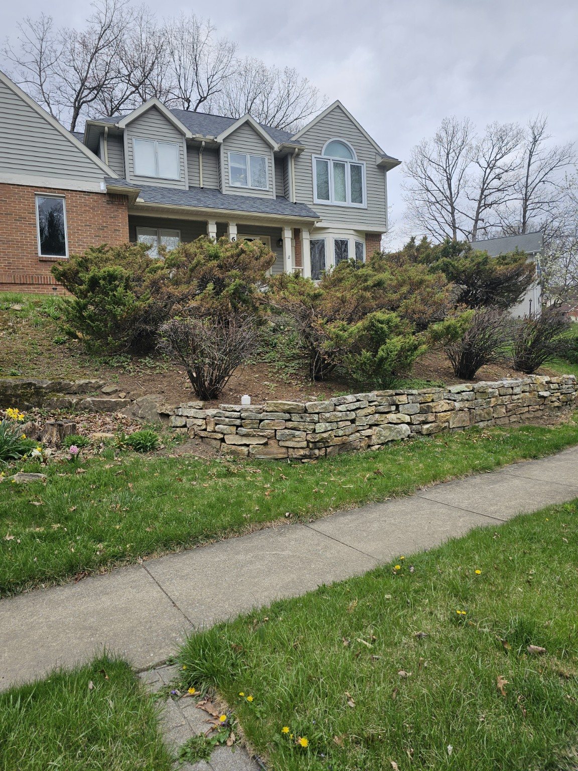 Completed Front Landscape by 814 Landscape LLC